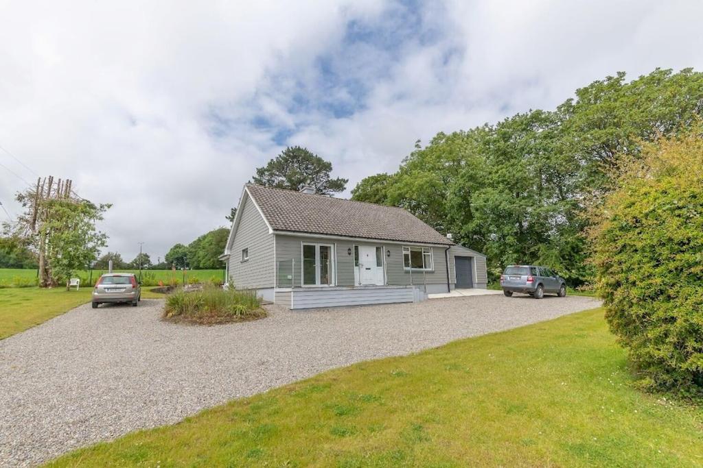 2 Bed Waterfront Property - Close To Courtmacsherry Cork Luaran gambar